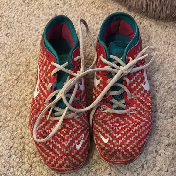 Nike | Shoes | Nike Red And Teal Sneakers | Poshmark display picture 1